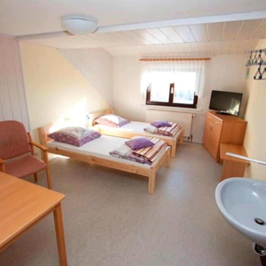 Rhoen Panorama Hostel Poppenhausen Eksteriør bilde
