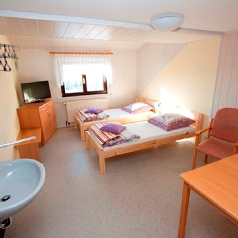 Rhoen Panorama Hostel Poppenhausen Eksteriør bilde